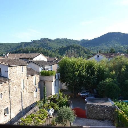 סן-ז'אן-דו-גאר St Jean Du Gard : Spacious Apartment With Use Of Pool מראה חיצוני תמונה