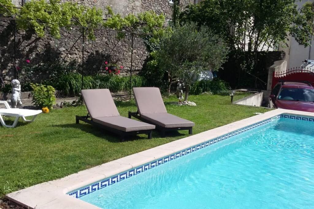 סן-ז'אן-דו-גאר St Jean Du Gard : Spacious Apartment With Use Of Pool מראה חיצוני תמונה